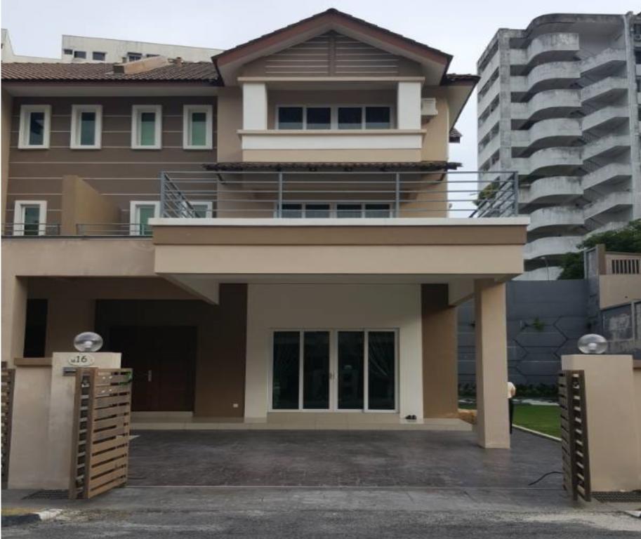 Greenlane 98 / 5 Rooms / 5 Bathrooms / 25 Pax George Town Buitenkant foto